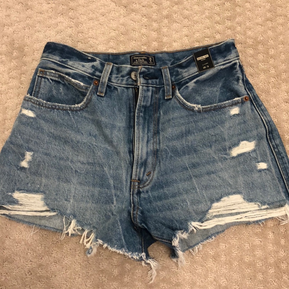 Abercrombie jean shorts never worn!